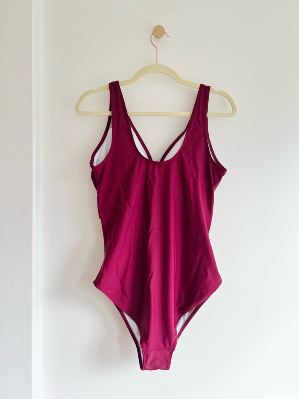 Summersunshine Women’s Maternity Twist-Front One-Piece Swimsuit in Red Wine | L - Picture 5 of 16